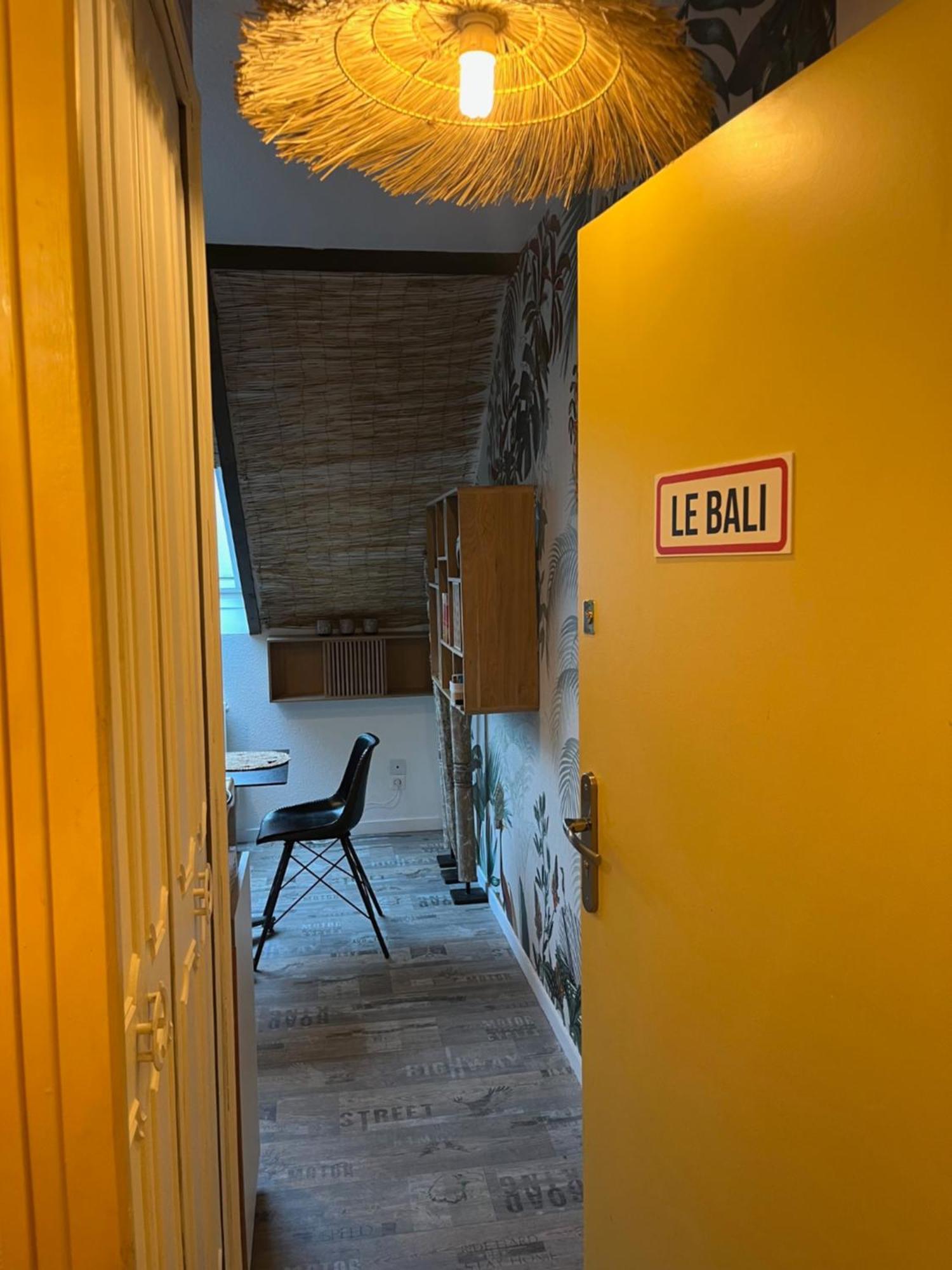 Le Bali Apartment Безансон Екстериор снимка