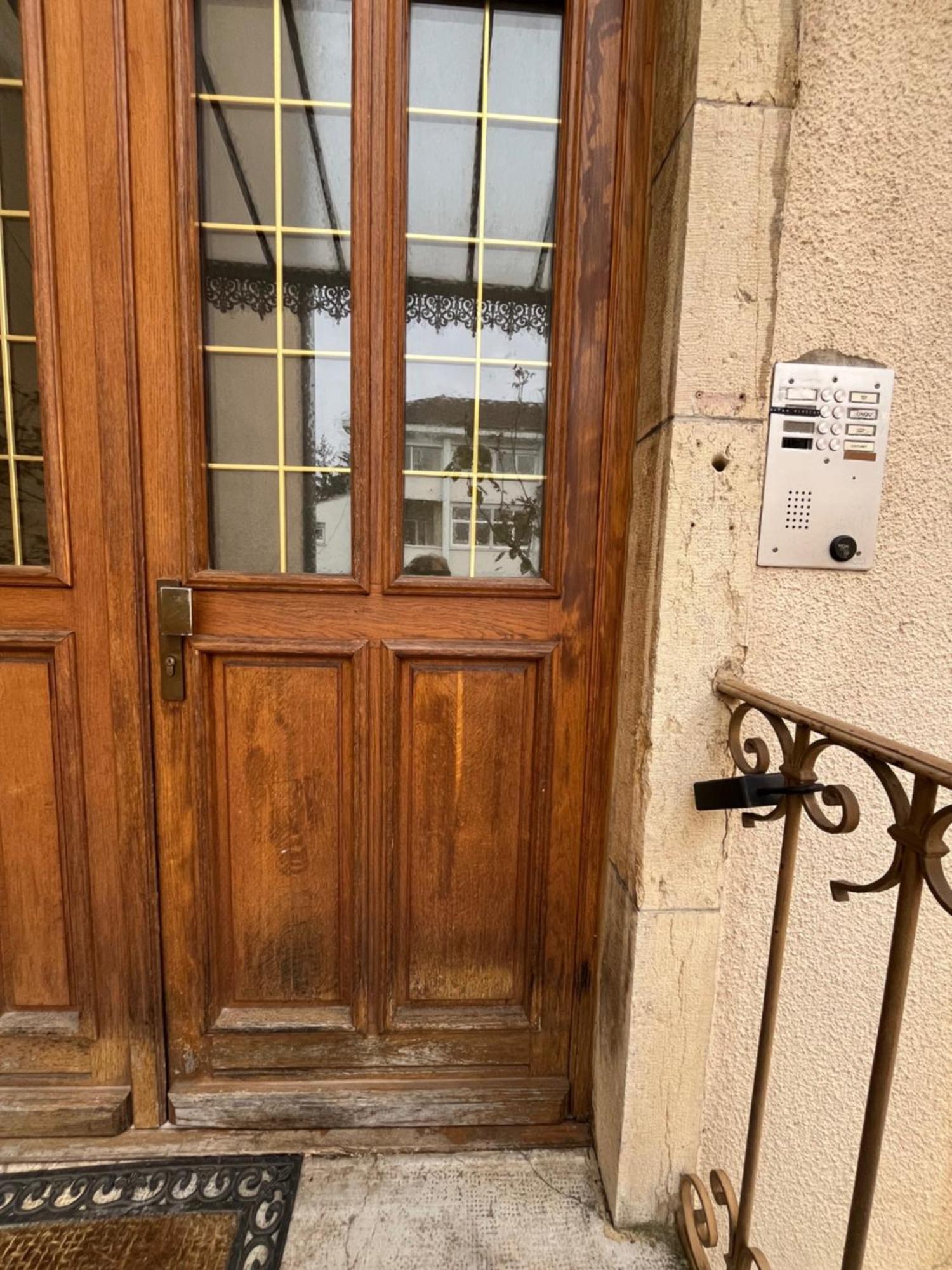 Le Bali Apartment Безансон Екстериор снимка